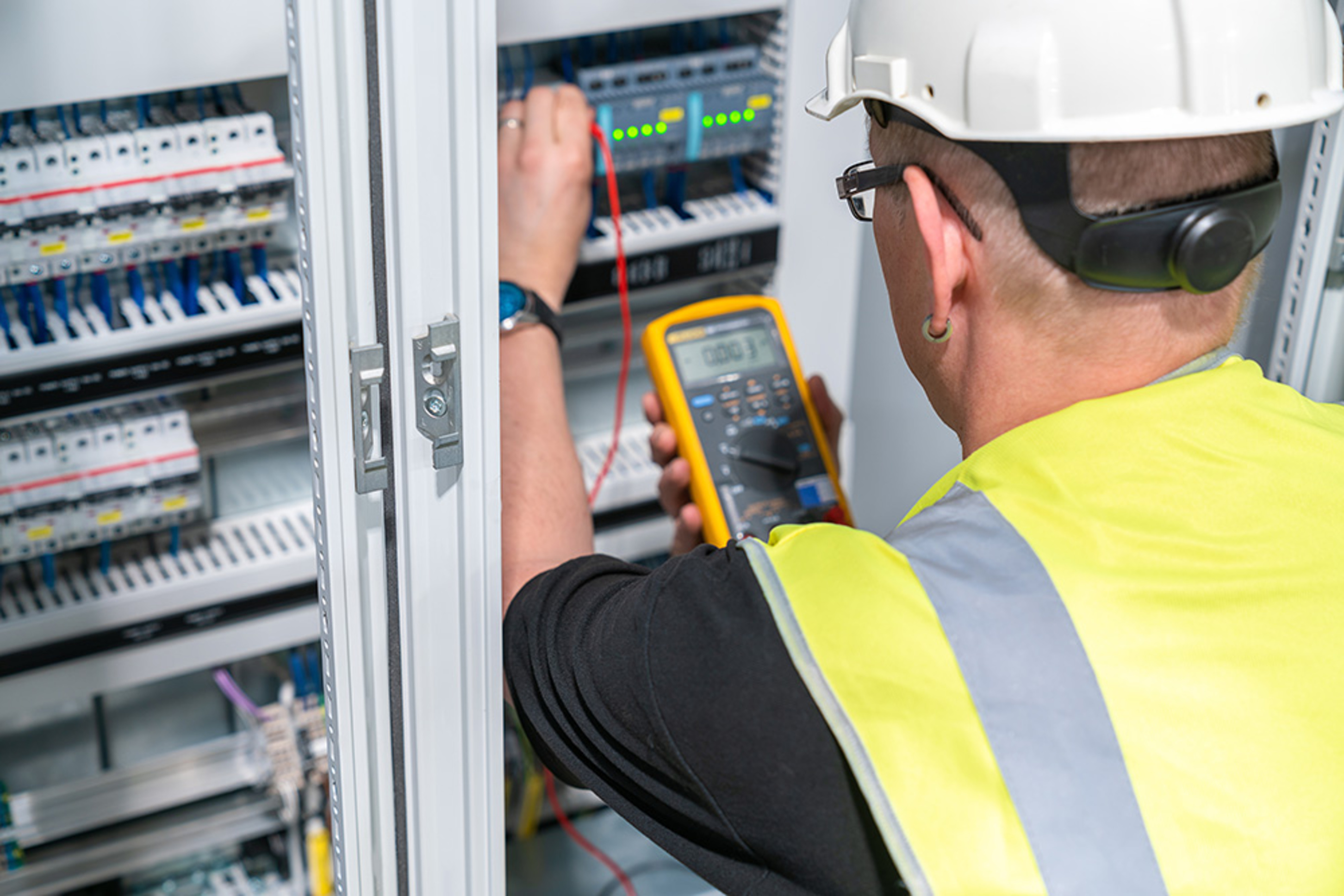 Elektroanlagen-Kontrolle bei Elektrotechnik Dirk Sebastian in Schönwölkau